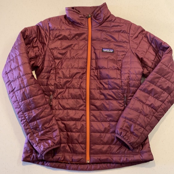 Patagonia Women's Puffer Jacket - Burgundy and Orange - Picture 3 of 7